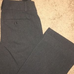 Bundle of 2 LOFT Petite Pants